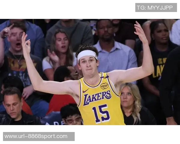 克尼佩尔称赞三球小桥无私打球共同合作让比赛更加轻松愉快 克尼佩尔称赞三球小桥无私打球共同合作让比赛更加轻松愉快